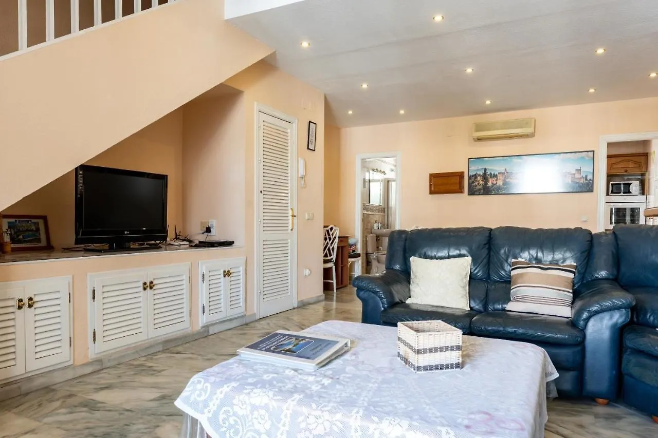 펜션 Townhouse Beachside 푸엔히롤라 스페인