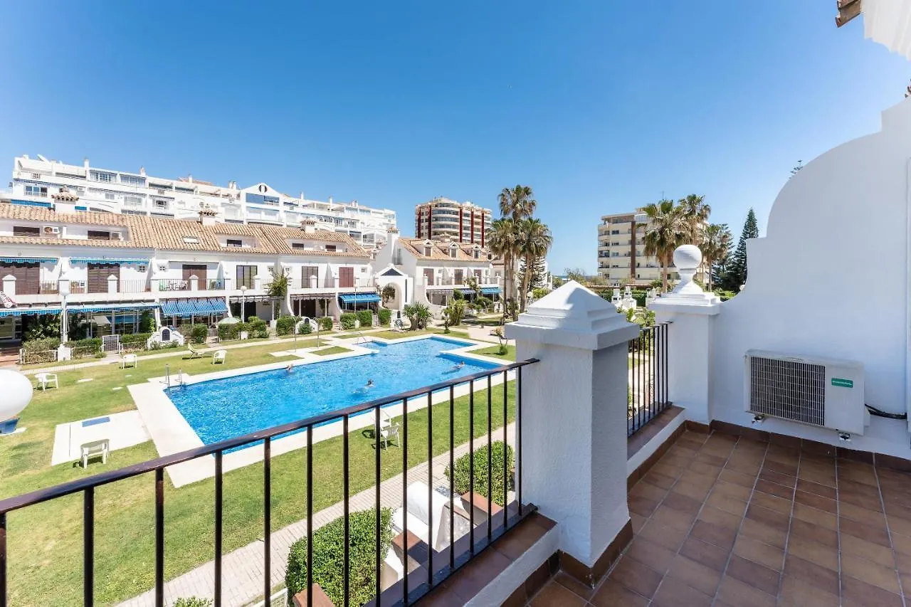 Townhouse Beachside فوينخيرولا بيت للعطل