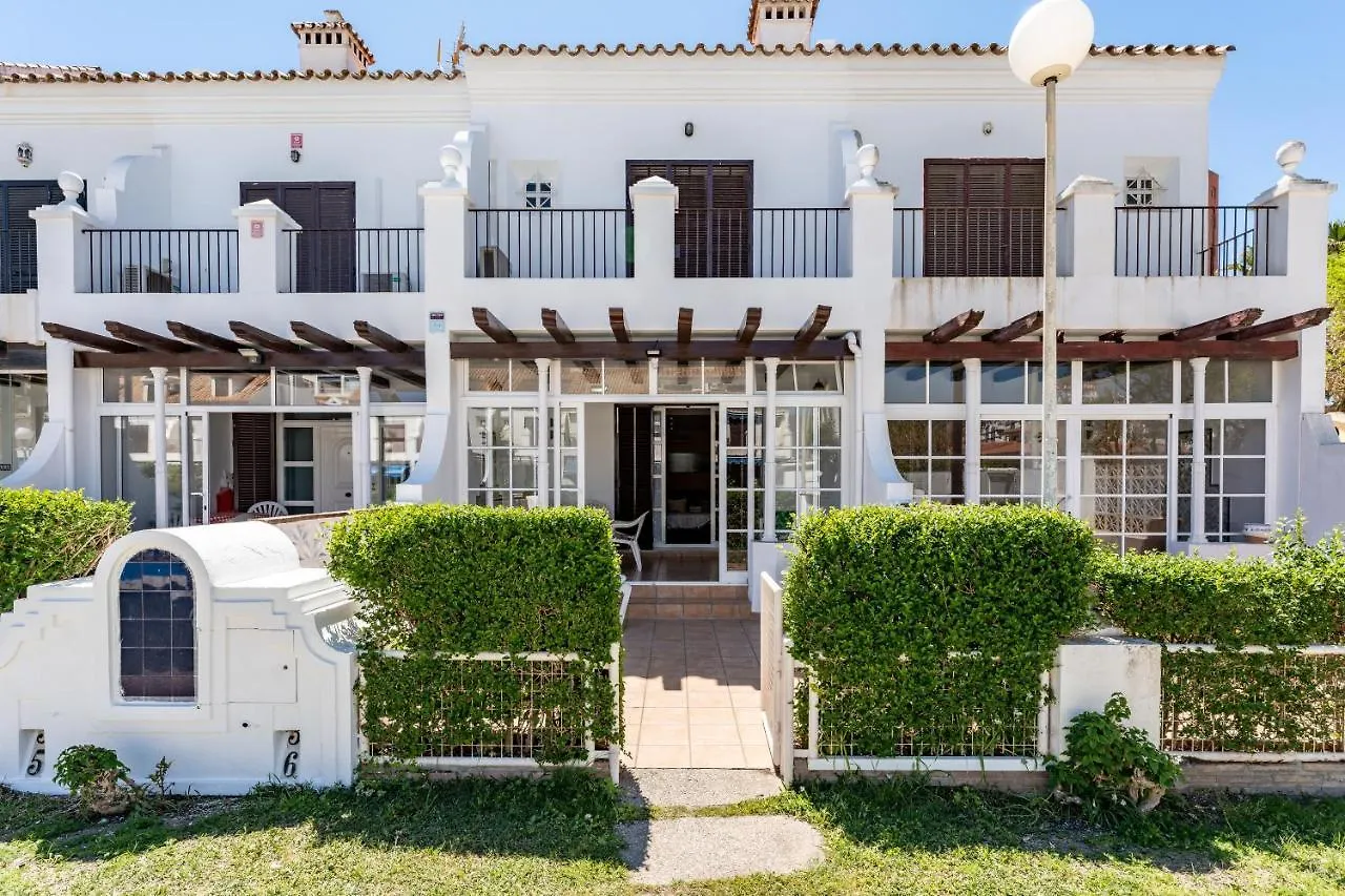 Townhouse Beachside 푸엔히롤라 스페인